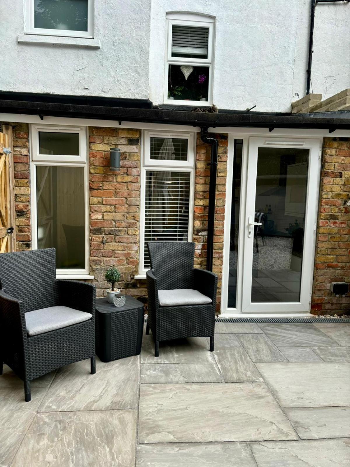 Stylish And Chic Seaside Apartment Southend-on-Sea Eksteriør billede
